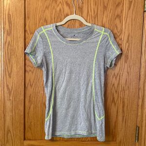 Athleta Challenger Tee